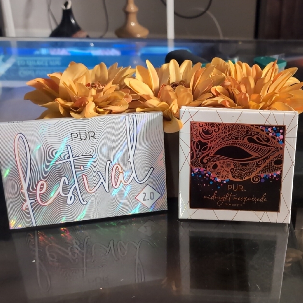 Pur Festival 2.0 Holographic Eyeshadow Palette
